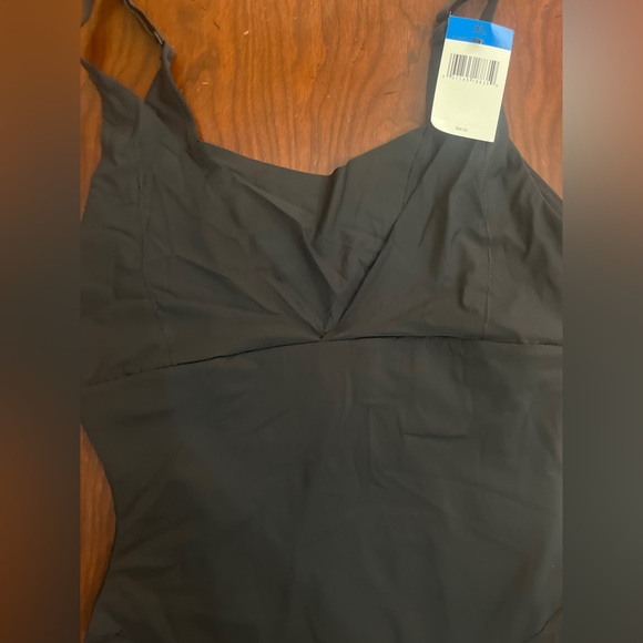 Maidenform womens Your Own Bra Singlet
FI2556 shapewear bodysuit open bust Black - Picture 9 of 10